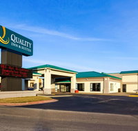 Quality Inn  Suites Moline - Quad Cities