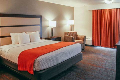 Quality Inn Sunridge Inn & Conference Center - Renee 0