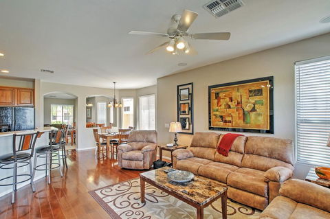 Queen Creek Home With Private Pool & Golf Course View - Internet Find 3