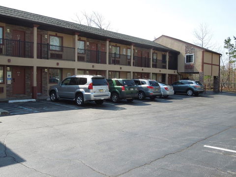 Red Carpet Inn Absecon - Internet Find 2