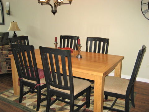 Relax At Creekside Village Oasis - Renee 1