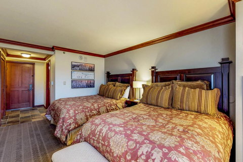 Resort At Squaw Creek 806 - Renee 1