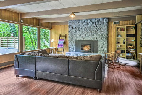 Riverside Retreat With Hot Tub - 13 Miles To Skibowl - Internet Find 3