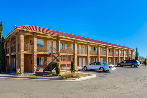 Rodeway Inn & Suites - Renee 2