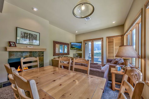 SC102 SnowCrest - Renee 2