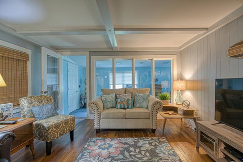 Sea La Vie - Renee 2