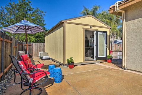 Sleek Pool House Studio - 18 Mi To Sacramento - Renee 1