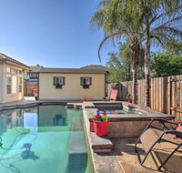 Sleek Pool House Studio - 18 Mi to Sacramento