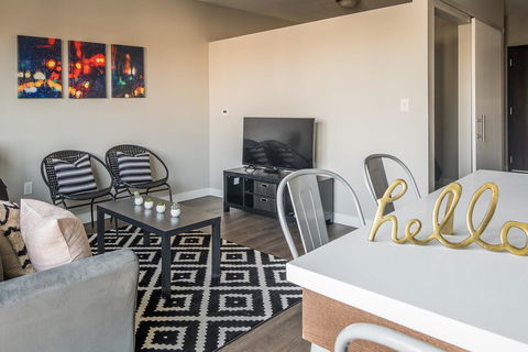 Studio And Suite Apts In Western Gateway By Frontdesk - Internet Find 2