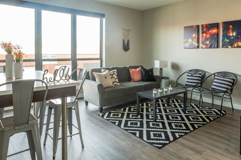 Studio And Suite Apts In Western Gateway By Frontdesk - Internet Find 1