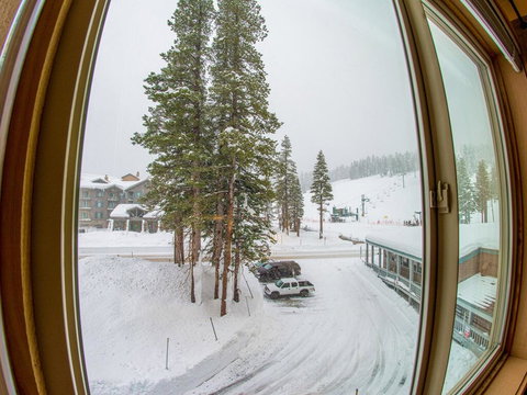 Sun Meadows 1 - 303A Hotel Style - Pet Friendly Condo - Renee 0