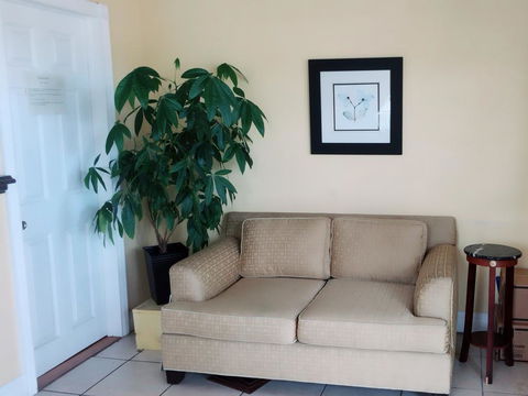 Sunflower Inn - Internet Find 2