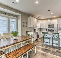 Surf City Home with Outdoor Shower-Walk to Beach