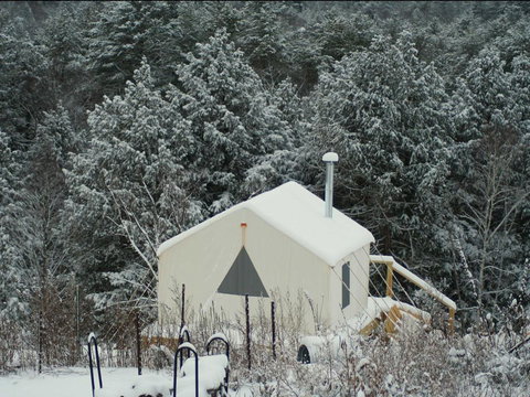 Tentrr - Farm With A View - Renee 1