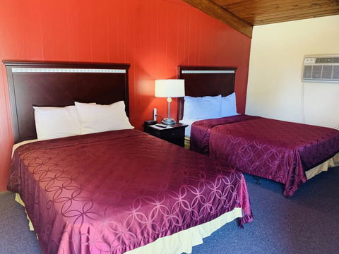 The Crossroads Motel - Internet Find 0