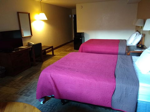 The Wilderness Inn - Renee 0