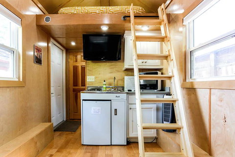 Tiny House - Renee 3
