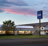 Travelodge by Wyndham Alpine