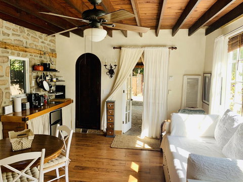 Under The Tuscan Sun Cottage In West Los Angeles - Renee 1