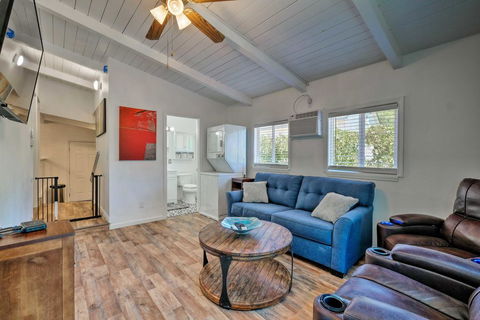 Updated Jamestown Home, Walk To Downtown! - Internet Find 2