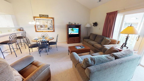 Village At The Glens A 202 - Renee 0