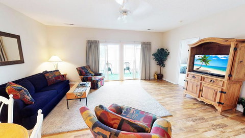 Village At The Glens B 205 - Renee 0