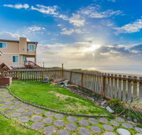Wakonda Oceanfront Escape