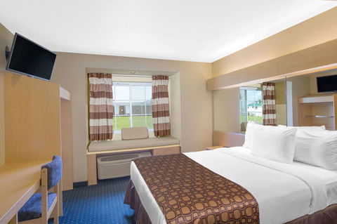 Microtel Inn & Suites By Wyndham Albertville - Renee 26