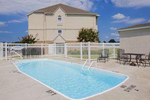 Microtel Inn & Suites By Wyndham Albertville - Renee 9