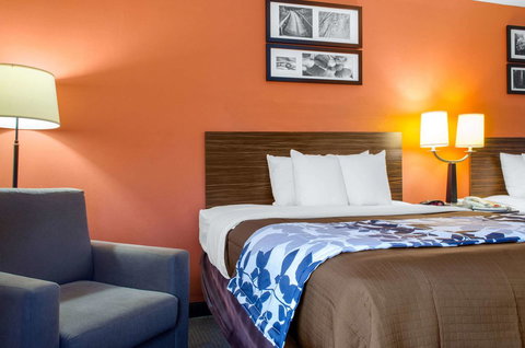 Sleep Inn & Suites East Chase - Renee 20