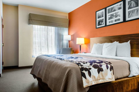 Sleep Inn & Suites East Chase - Renee 12