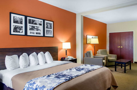 Sleep Inn & Suites East Chase - Renee 32