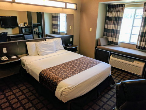 Microtel Inn And Suites Montgomery - Renee 8