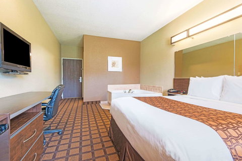 Microtel Inn And Suites Montgomery - Renee 11