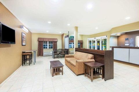 Microtel Inn And Suites Montgomery - Renee 16