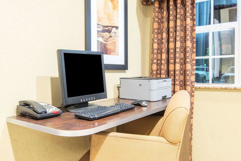 Microtel Inn And Suites Montgomery - Renee 23