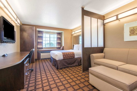 Microtel Inn And Suites Montgomery - Renee 14