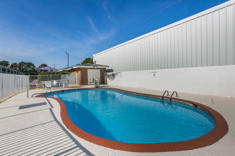 Motel 6 Dothan - Qld Realsetate 9