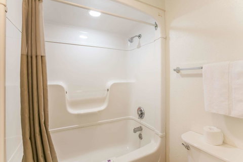 Motel 6 Dothan - Qld Realsetate 6