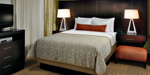 Staybridge Suites Montgomery - Downtown - Renee 5