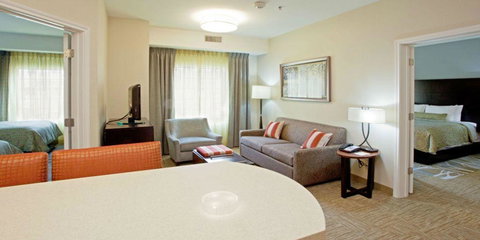 Staybridge Suites Montgomery - Downtown - Renee 8