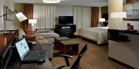 Staybridge Suites Montgomery - Downtown - Renee 7