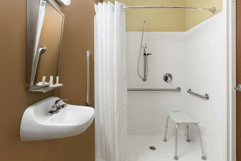 Microtel Inn & Suites By Wyndham Ozark - Qld Realsetate 33