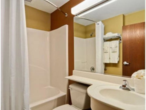 Microtel Inn & Suites By Wyndham Ozark - Qld Realsetate 12