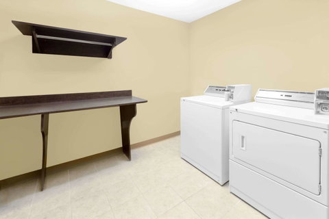 Microtel Inn & Suites By Wyndham Ozark - Qld Realsetate 29
