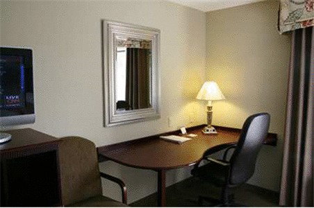 Hampton Inn Jasper - Qld Realsetate 14