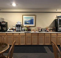 Lakeshore Inn Suites
