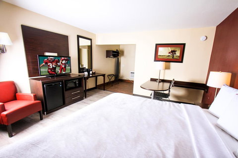 Red Roof Inn PLUS+ Williams â€“ Grand Canyon - Renee 0