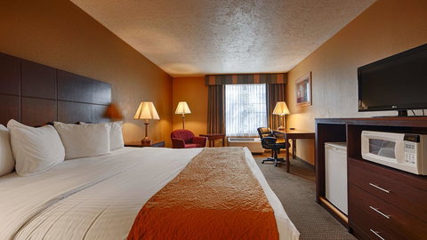 Best Western Green Valley Inn - Renee 29