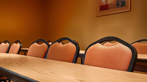 Best Western Green Valley Inn - Renee 31